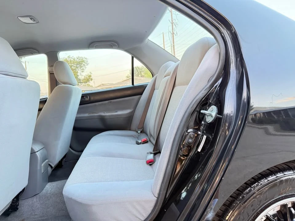 2005 Mitsubishi Lancer 8th Gen - Image 8 of 11