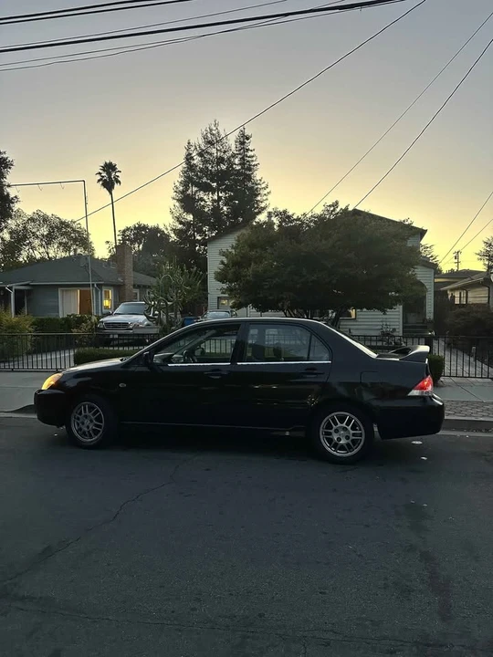 2005 Mitsubishi Lancer 7th Gen - Image 3 of 9