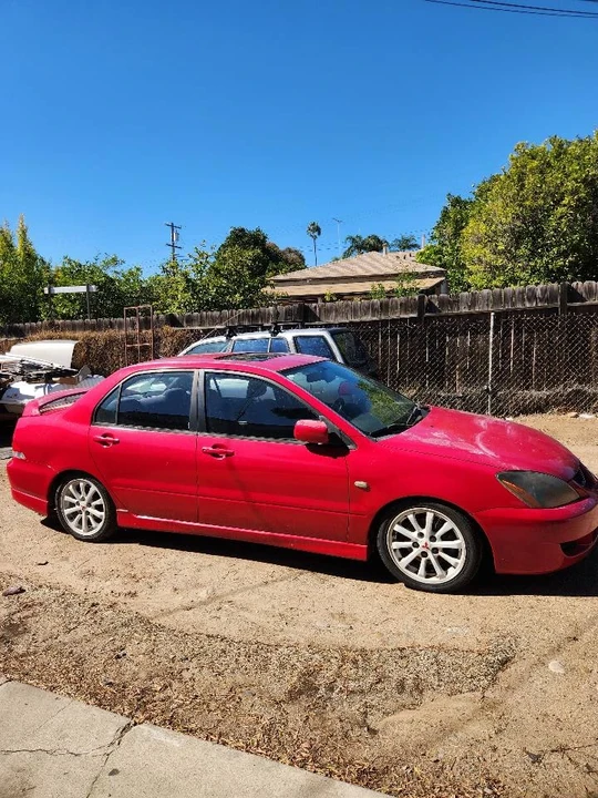 2005 Mitsubishi Lancer 8th Gen - Image 5 of 9