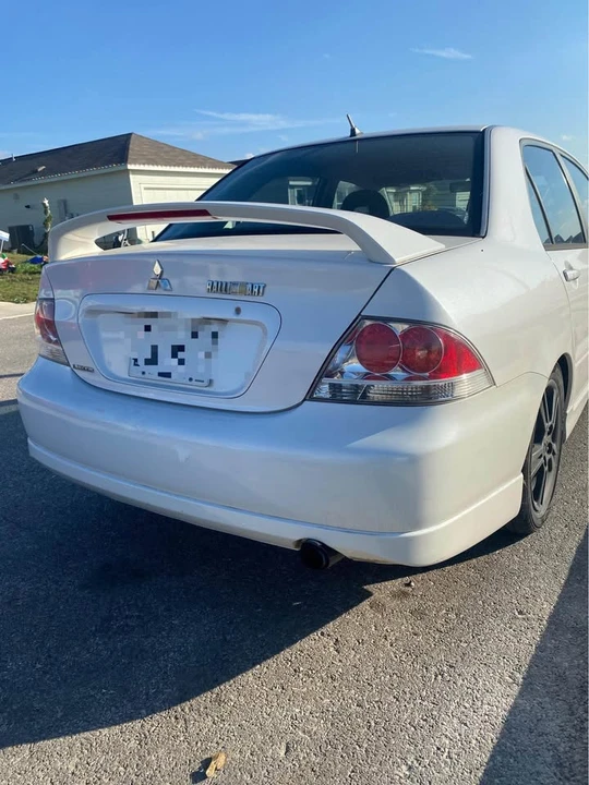 2005 Mitsubishi Lancer 8th Gen - Image 3 of 7