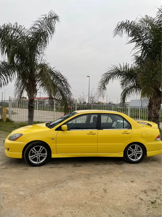 2005 Mitsubishi Lancer 8th Gen - Image 4 of 11