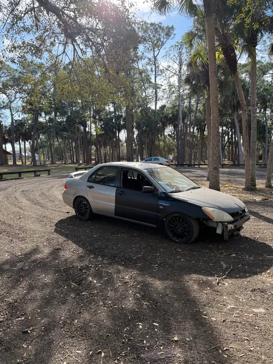2005 Mitsubishi Lancer 8th Gen - Image 3 of 4