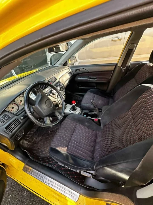 2005 Mitsubishi Lancer 8th Gen - Image 2 of 8