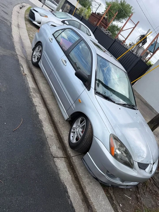 2005 Mitsubishi Lancer 8th Gen - Image 2 of 7