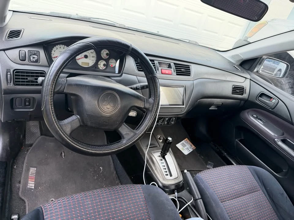 2005 Mitsubishi Lancer 8th Gen - Image 5 of 7