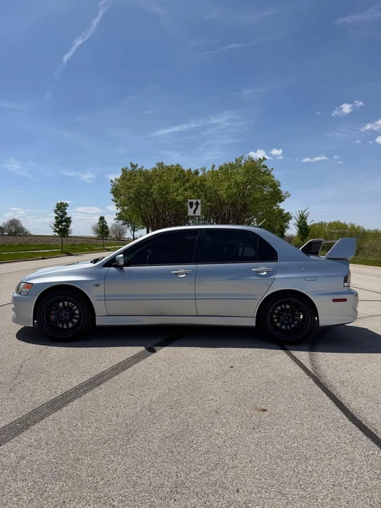 2005 Mitsubishi Lancer Evolution VIII 7th Gen - Image 2 of 20