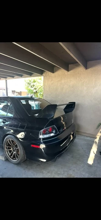 2005 Mitsubishi Lancer Evolution VIII 7th Gen - Image 2 of 19