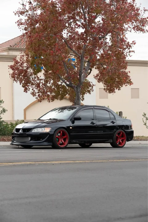 2005 Mitsubishi Lancer - Image 9 of 13