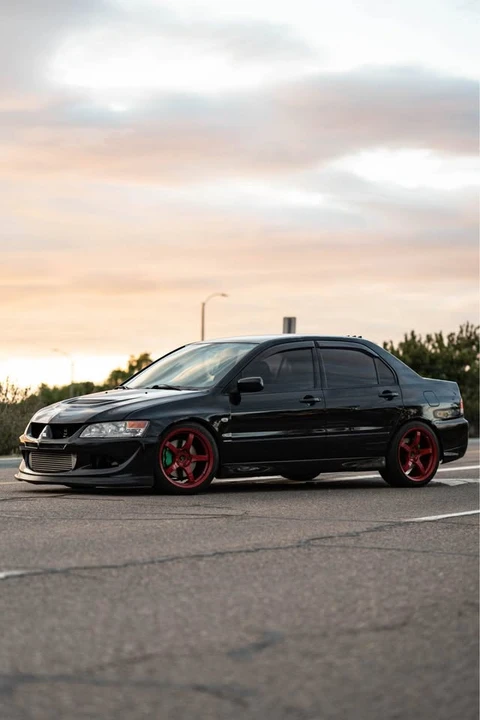 2005 Mitsubishi Lancer - Image 5 of 13