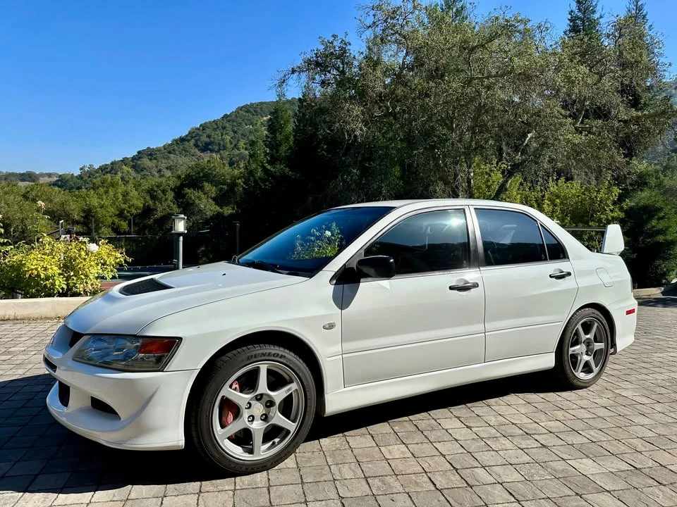2005 Mitsubishi Lancer Evolution VIII 7th Gen - Image 2 of 18
