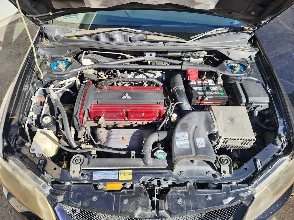 2005 Mitsubishi Lancer Evolution IX 8th Gen - Image 2 of 16