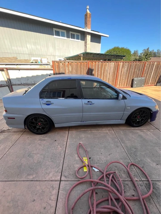 2005 Mitsubishi Lancer Evolution VIII 7th Gen - Image 2 of 11