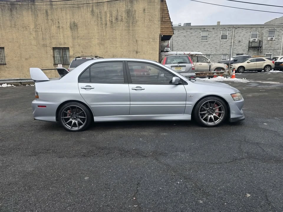 2005 Mitsubishi Lancer Evolution VIII 7th Gen - Image 4 of 19