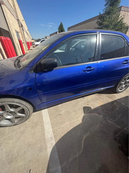 2005 Mitsubishi Lancer - Image 3 of 12