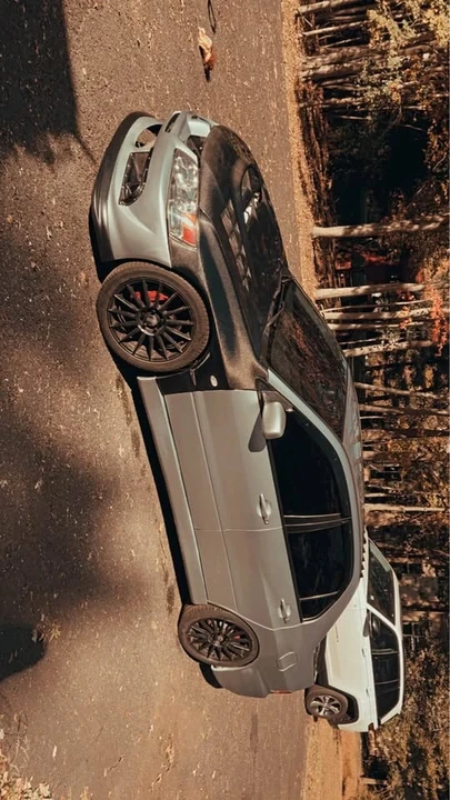 2005 Mitsubishi Lancer Evolution VIII 7th Gen - Image 3 of 15