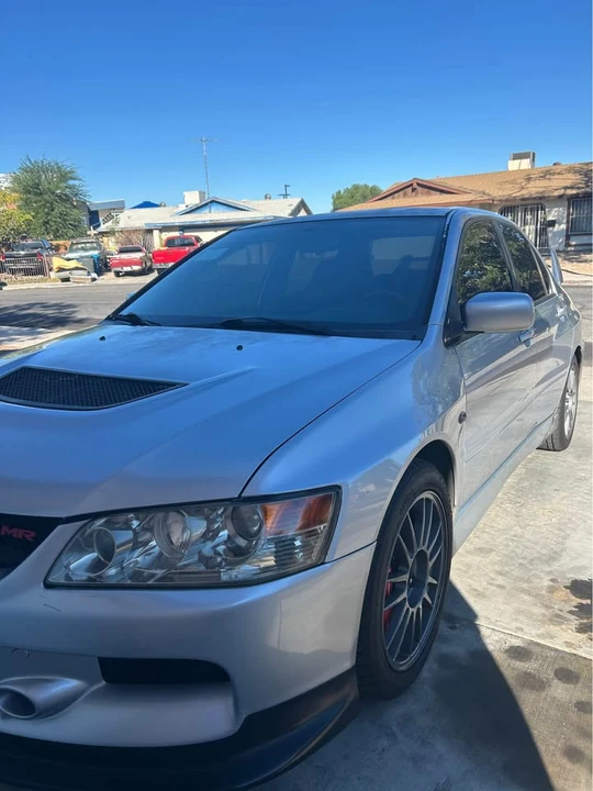 2005 Mitsubishi Lancer Evolution IX 8th Gen - Image 9 of 14