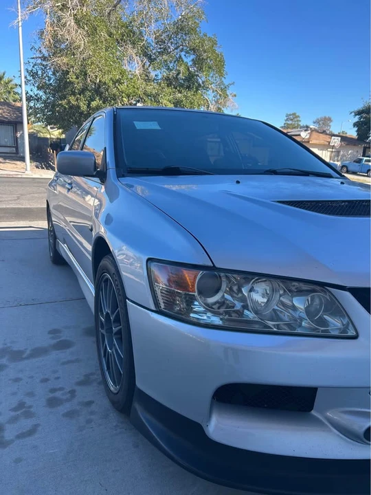 2005 Mitsubishi Lancer Evolution IX 8th Gen - Image 8 of 14