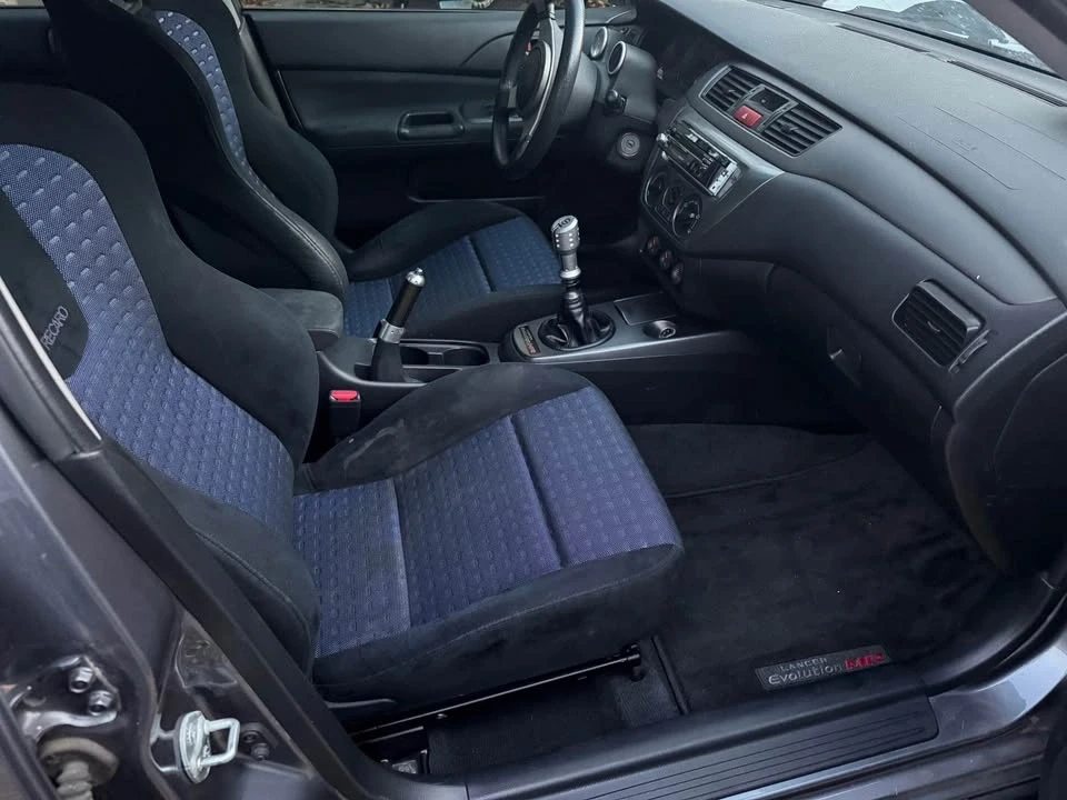 2005 Mitsubishi Lancer Evolution VIII 7th Gen - Image 11 of 12