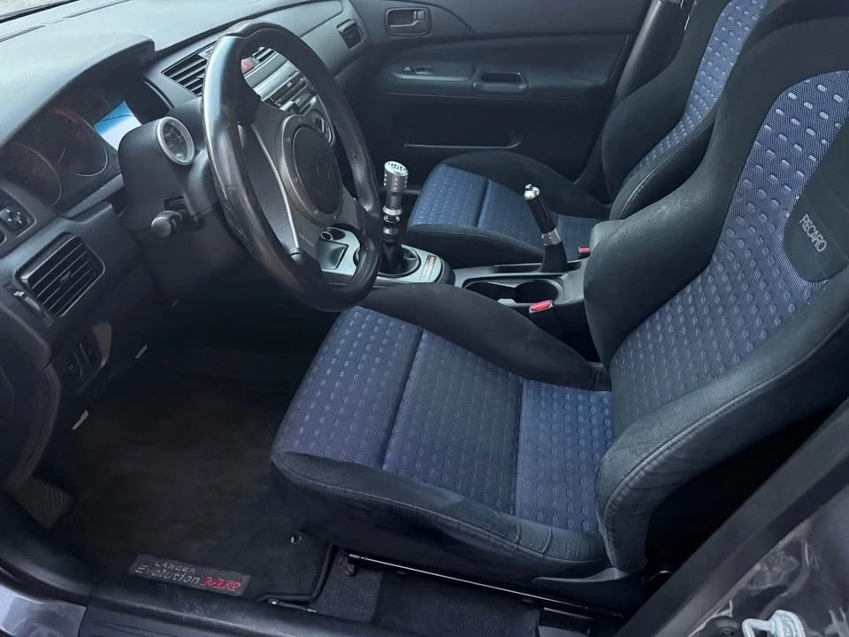 2005 Mitsubishi Lancer Evolution VIII 7th Gen - Image 8 of 12