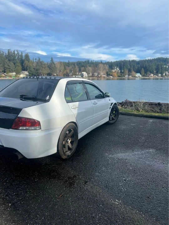 2005 Mitsubishi Lancer Evolution VIII 7th Gen - Image 3 of 10