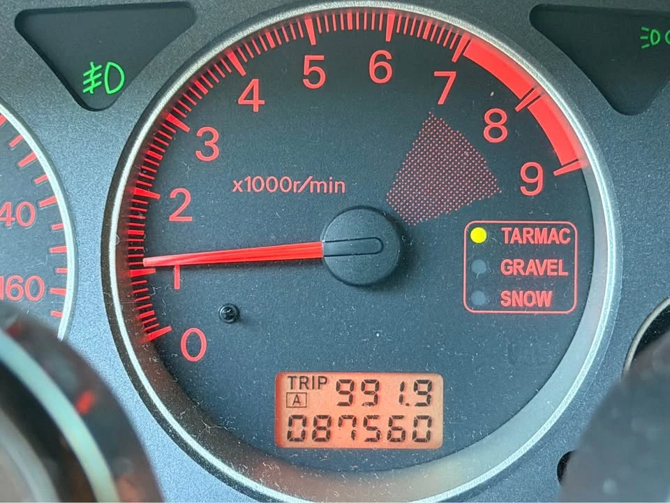 2005 Mitsubishi Lancer Evolution VIII 7th Gen - Image 7 of 11