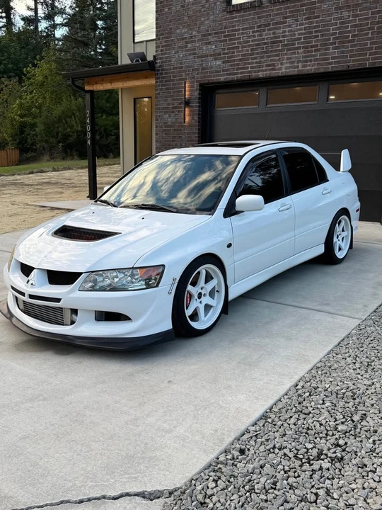 2005 Mitsubishi Lancer Evolution VIII 7th Gen - Image 3 of 6