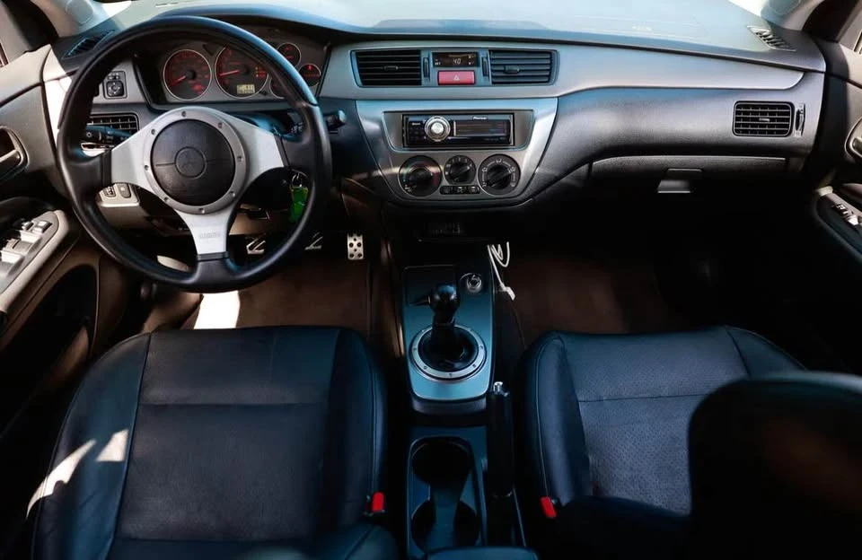 2005 Mitsubishi Lancer Evolution VIII 7th Gen - Image 10 of 18