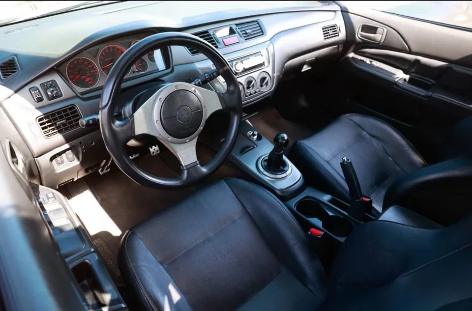 2005 Mitsubishi Lancer Evolution VIII 7th Gen - Image 11 of 18