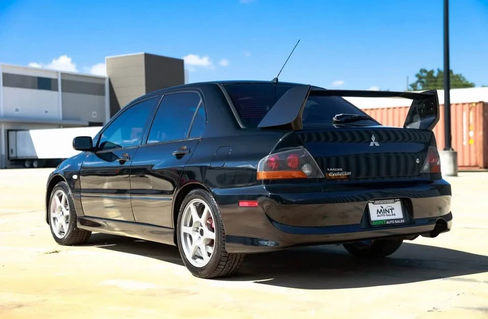 2005 Mitsubishi Lancer Evolution VIII 7th Gen - Image 2 of 18