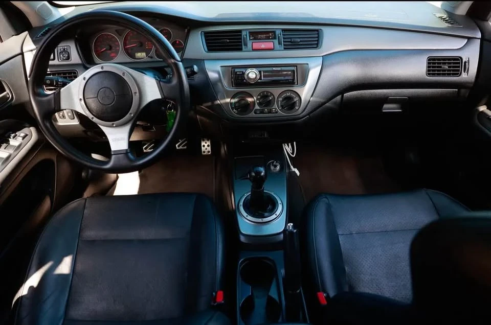 2005 Mitsubishi Lancer Evolution VIII 7th Gen - Image 16 of 17