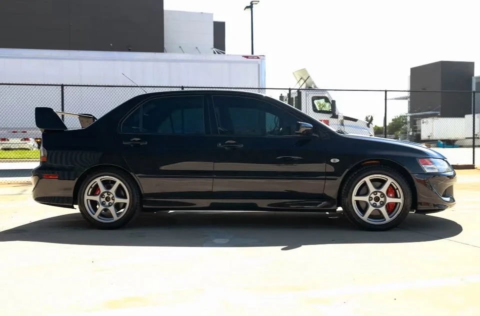 2005 Mitsubishi Lancer Evolution VIII 7th Gen - Image 4 of 17