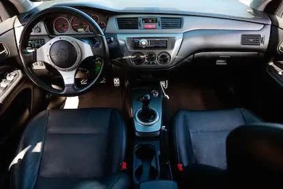 2005 Mitsubishi Lancer Evolution VIII 7th Gen - Image 2 of 8