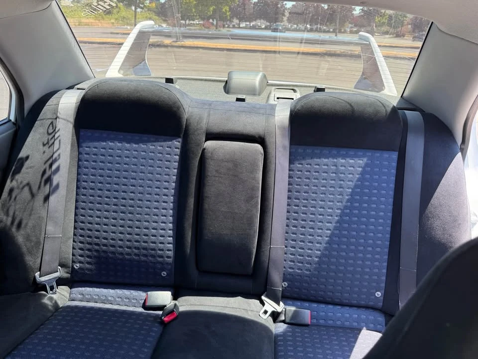 2005 Mitsubishi Lancer - Image 13 of 15