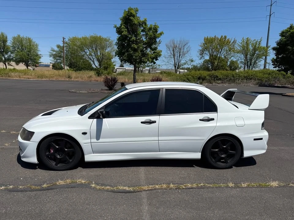 2005 Mitsubishi Lancer - Image 4 of 15