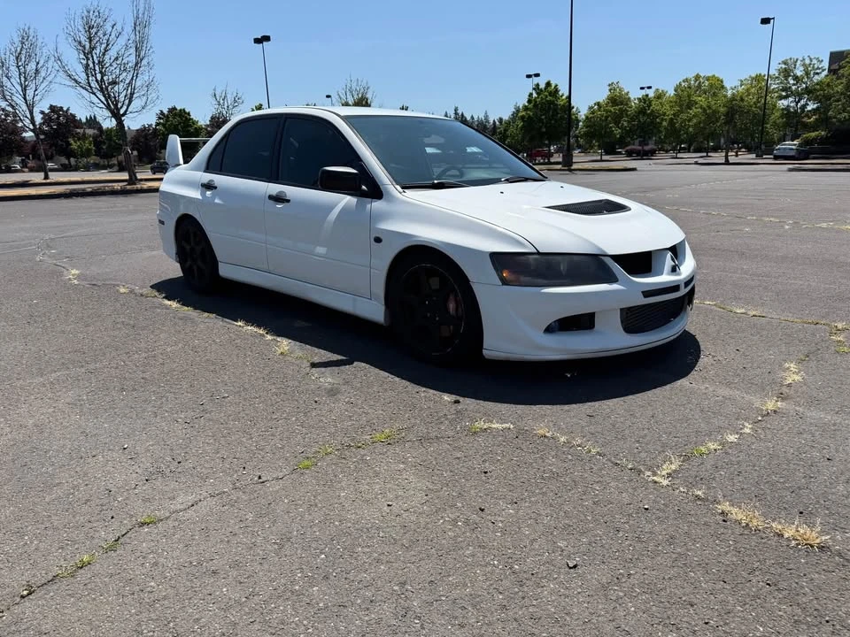 2005 Mitsubishi Lancer - Image 9 of 15