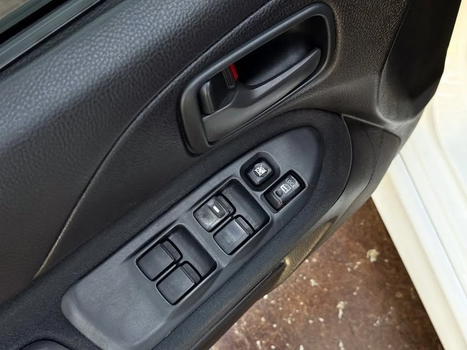 2005 Mitsubishi Lancer Evolution VIII 7th Gen - Image 11 of 20