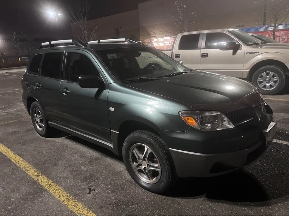 2005 Mitsubishi Outlander - Image 6 of 8