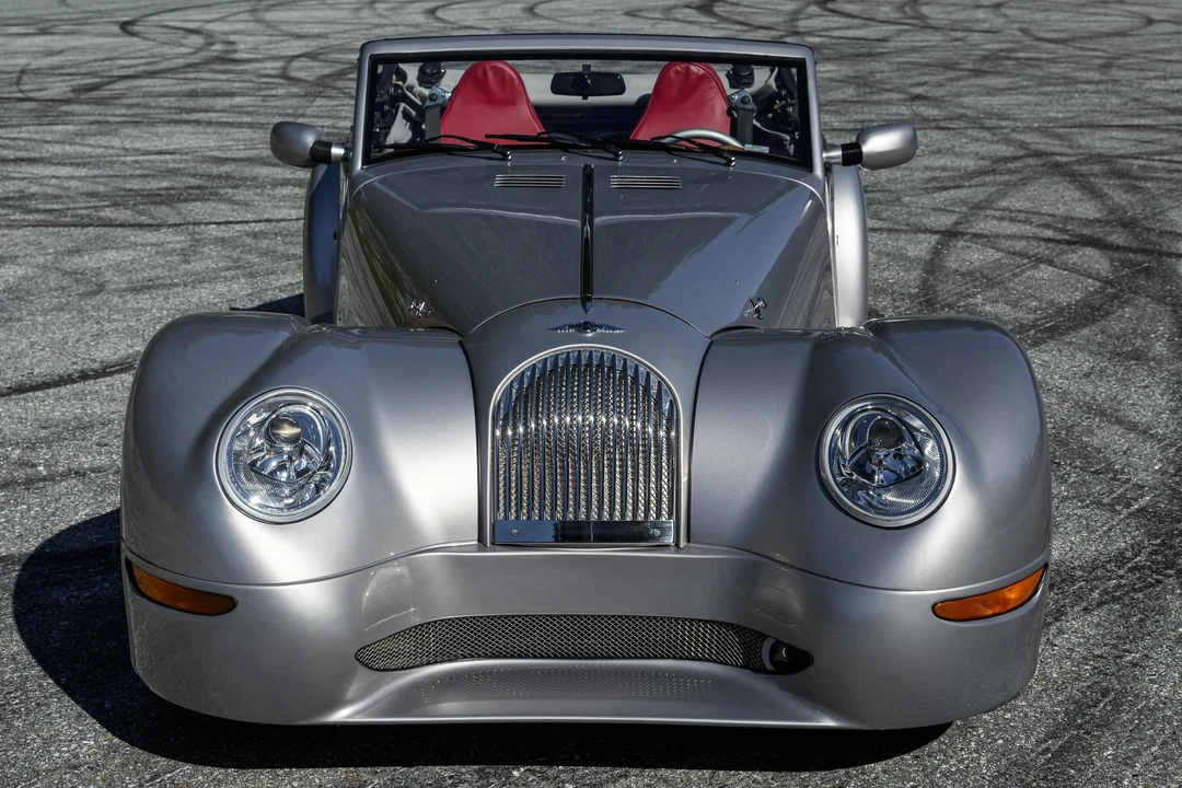 2005 Morgan Aero 8 - Image 2 of 31