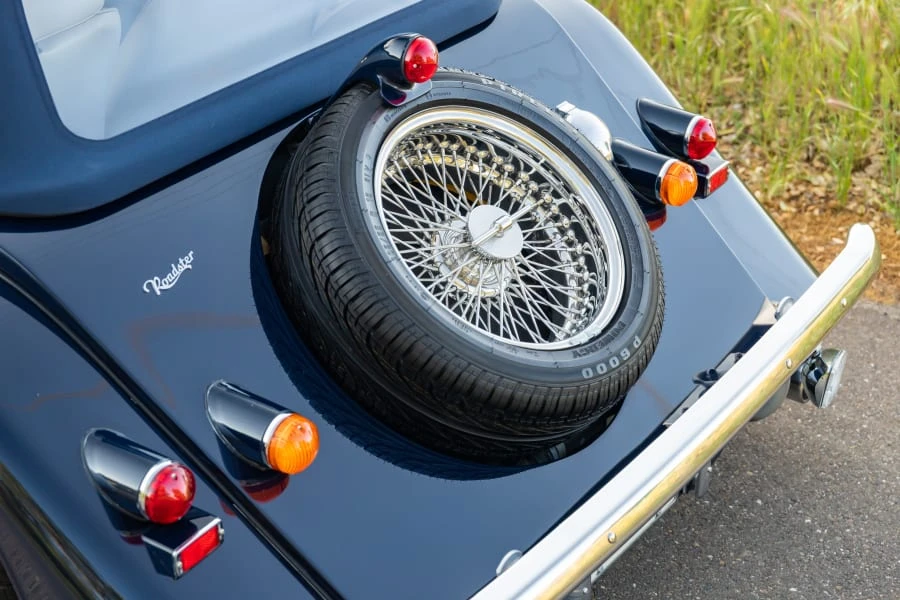 2005 Morgan Roadster - Image 7 of 31