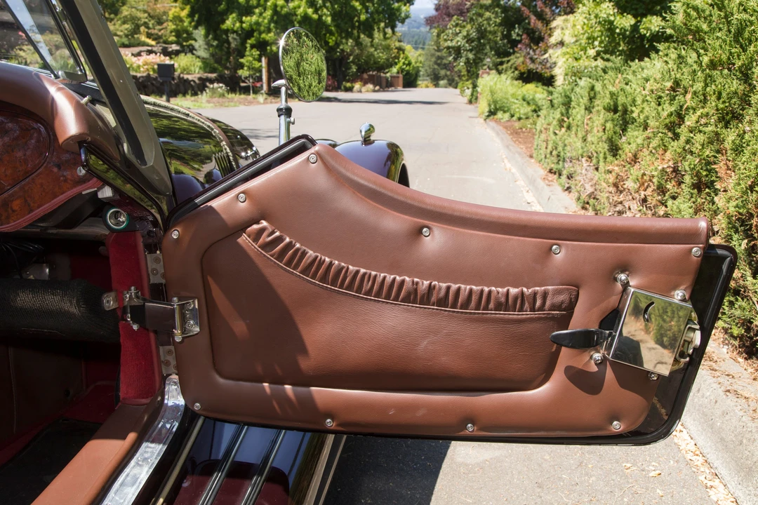 2005 Morgan Roadster - Image 25 of 31