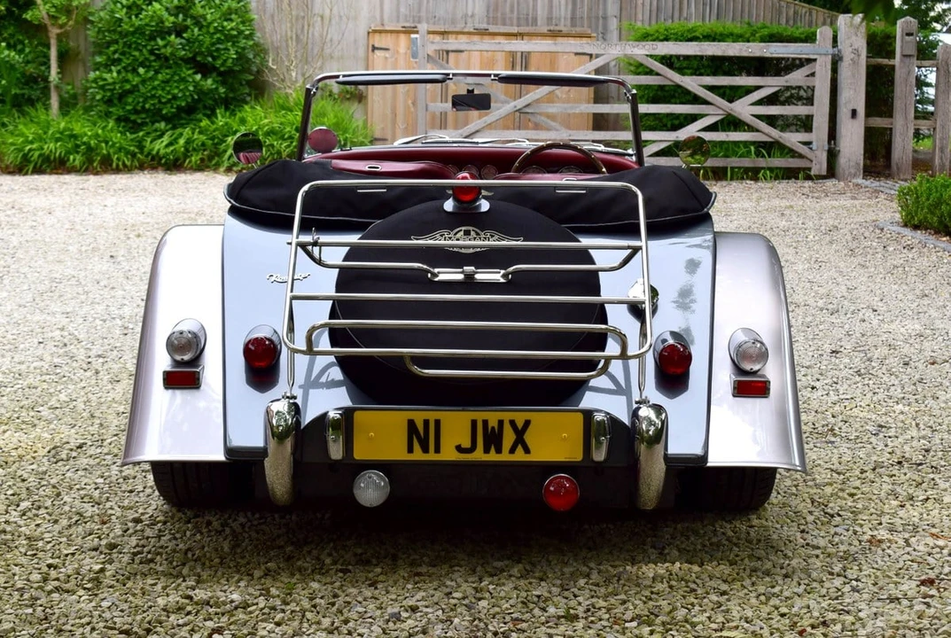 2005 Morgan Roadster - Image 11 of 30