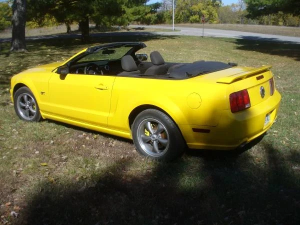 2005 Ford S197 Mustang - Image 2 of 7