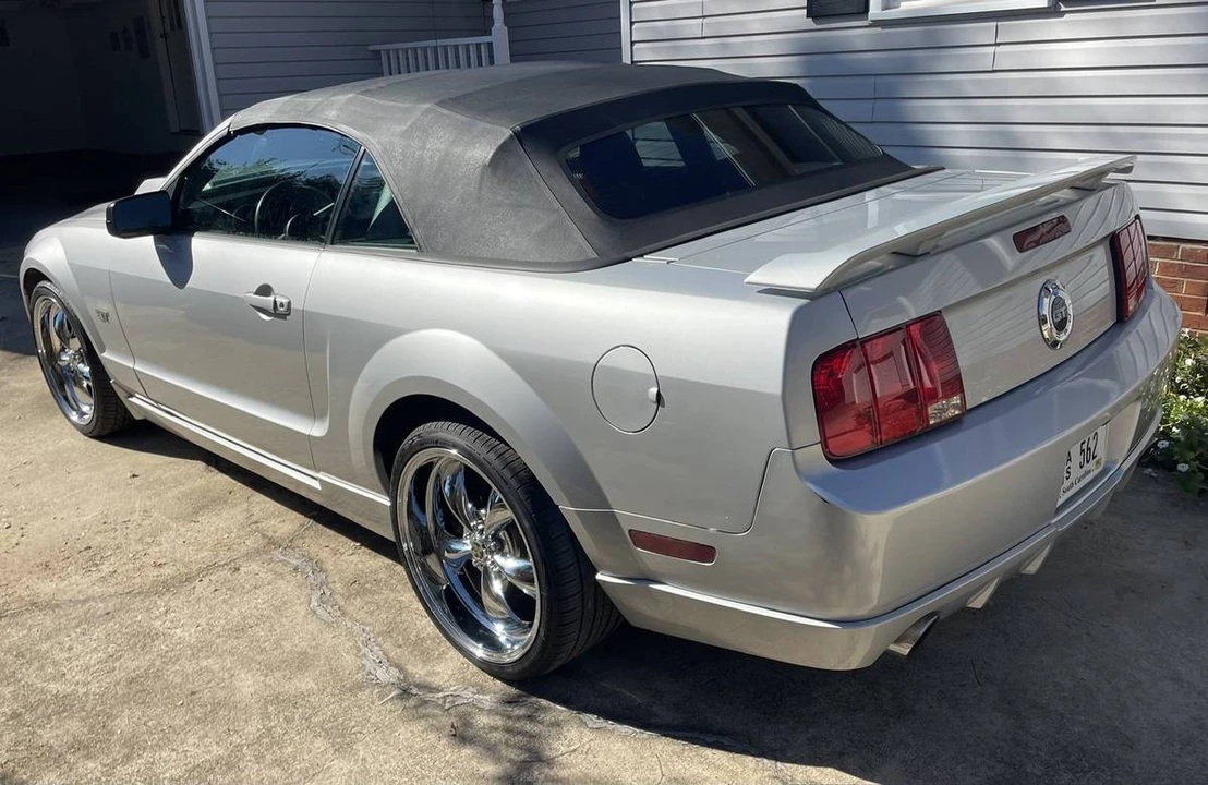 2005 Ford S197 Mustang GT - Image 3 of 14
