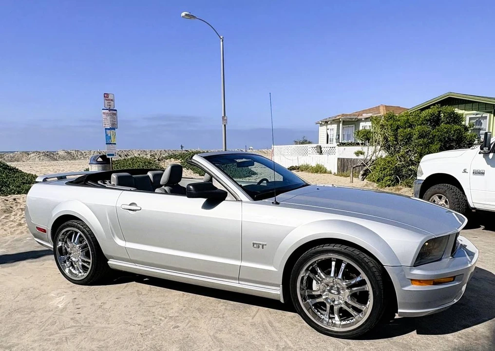 2005 Ford S197 Mustang GT - Image 3 of 24