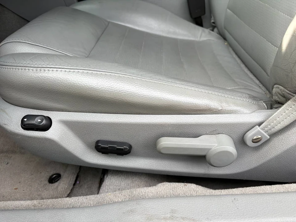 2005 Ford S197 Mustang GT - Image 13 of 24