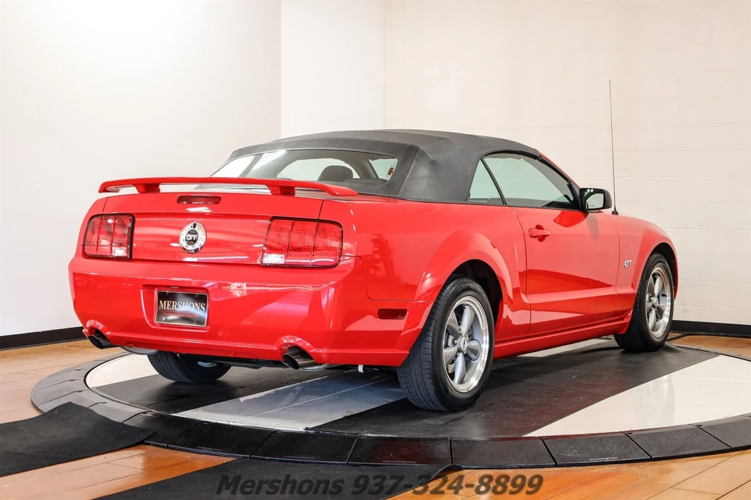 2005 Ford S197 Mustang - Image 11 of 21