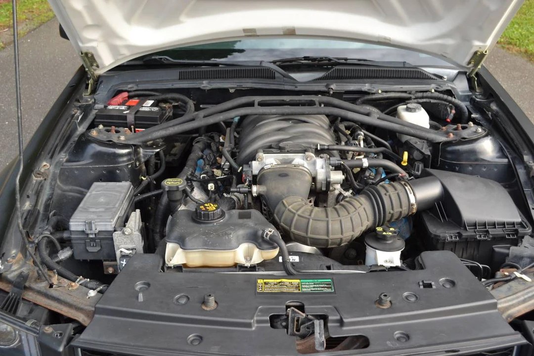 2005 Ford S197 Mustang GT - Image 5 of 21