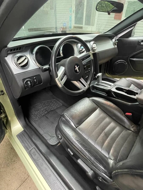 2005 Ford S197 Mustang GT - Image 4 of 5