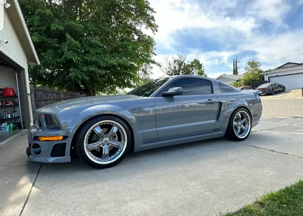 2005 Ford S197 Mustang - Image 2 of 18