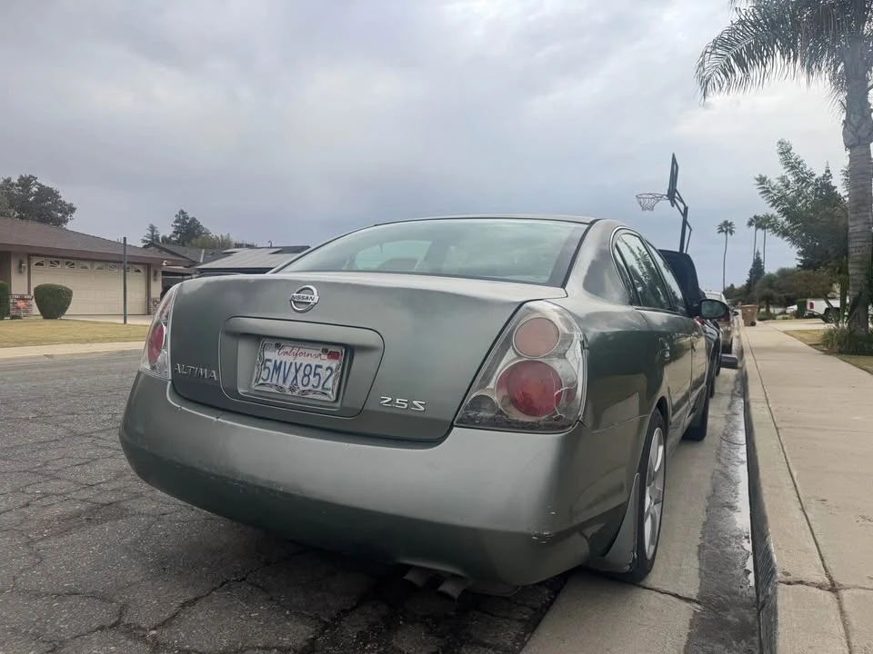 2005 Nissan Altima 3rd Gen - Image 4 of 9
